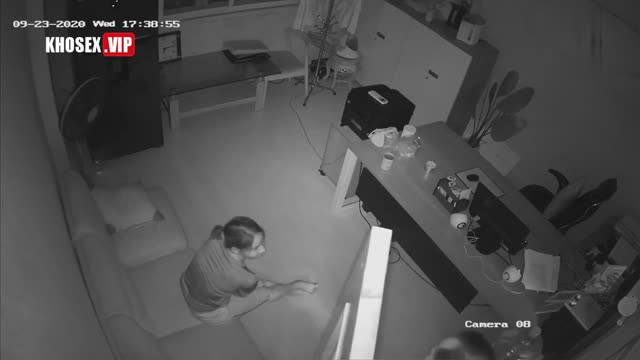 Hack Camera Hai vợ chồng dẫn bạn về nhà some con vợ dâm quá nhún như chưa bao giờ được nhún – Phần 4 (Hết)