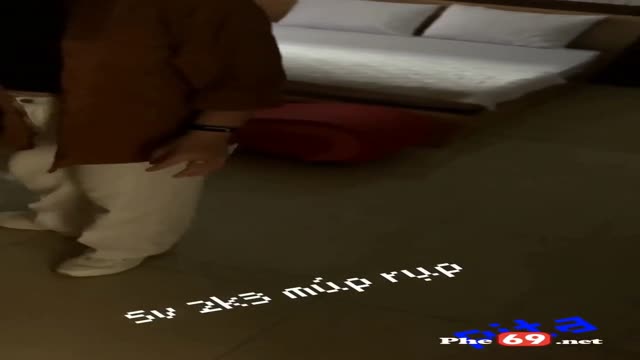 Checker Pita pé sinh viên 2k3 mông căng tròn lũ về xã ko kịp